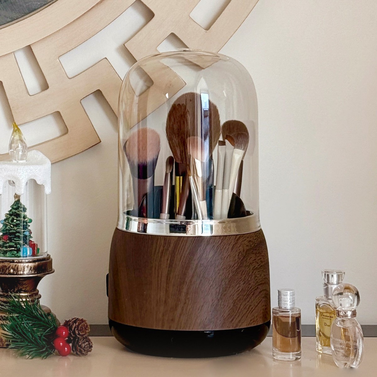 Porta Pennelli Trucco di Lusso - Luxury Skincare And Makeup Brands recensione e prezzo